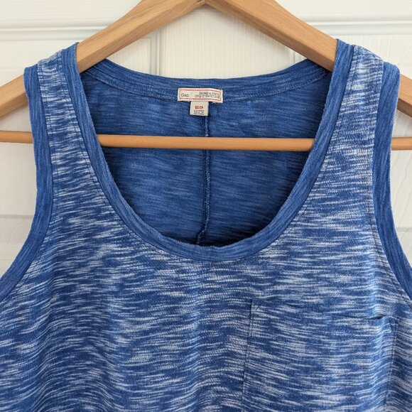 4/$25 Gap tank top heathered blue size XS - Picture 2 of 9